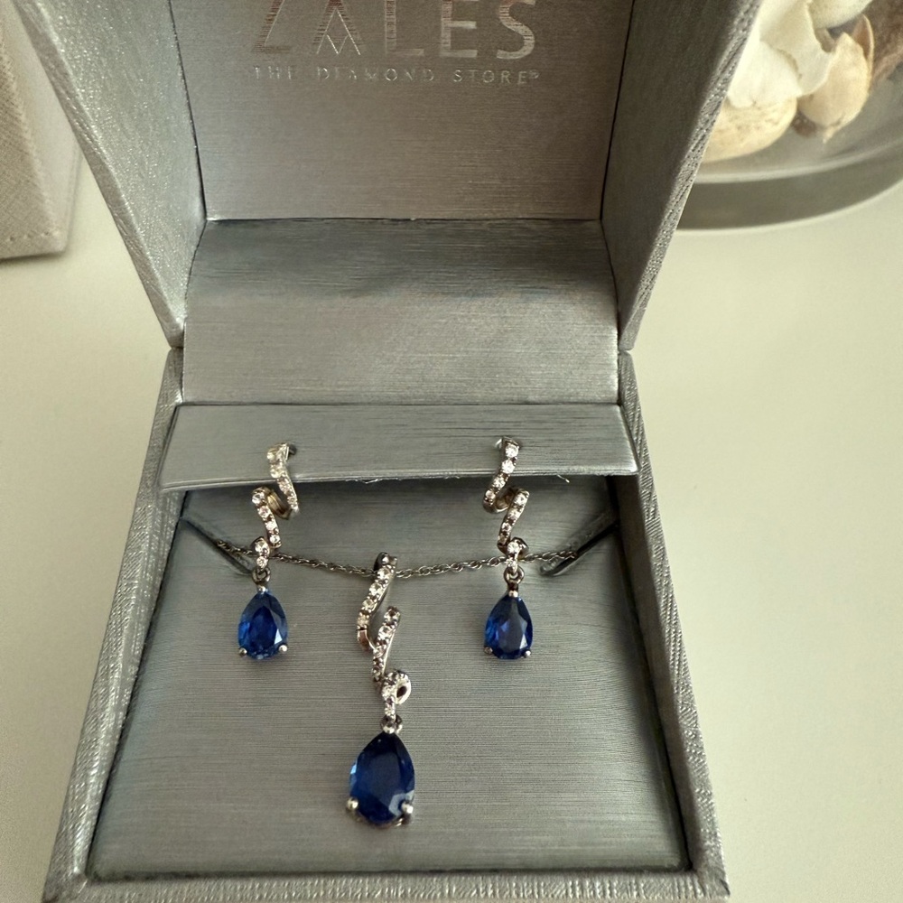 Zales Blue and Silver Classic Earrings